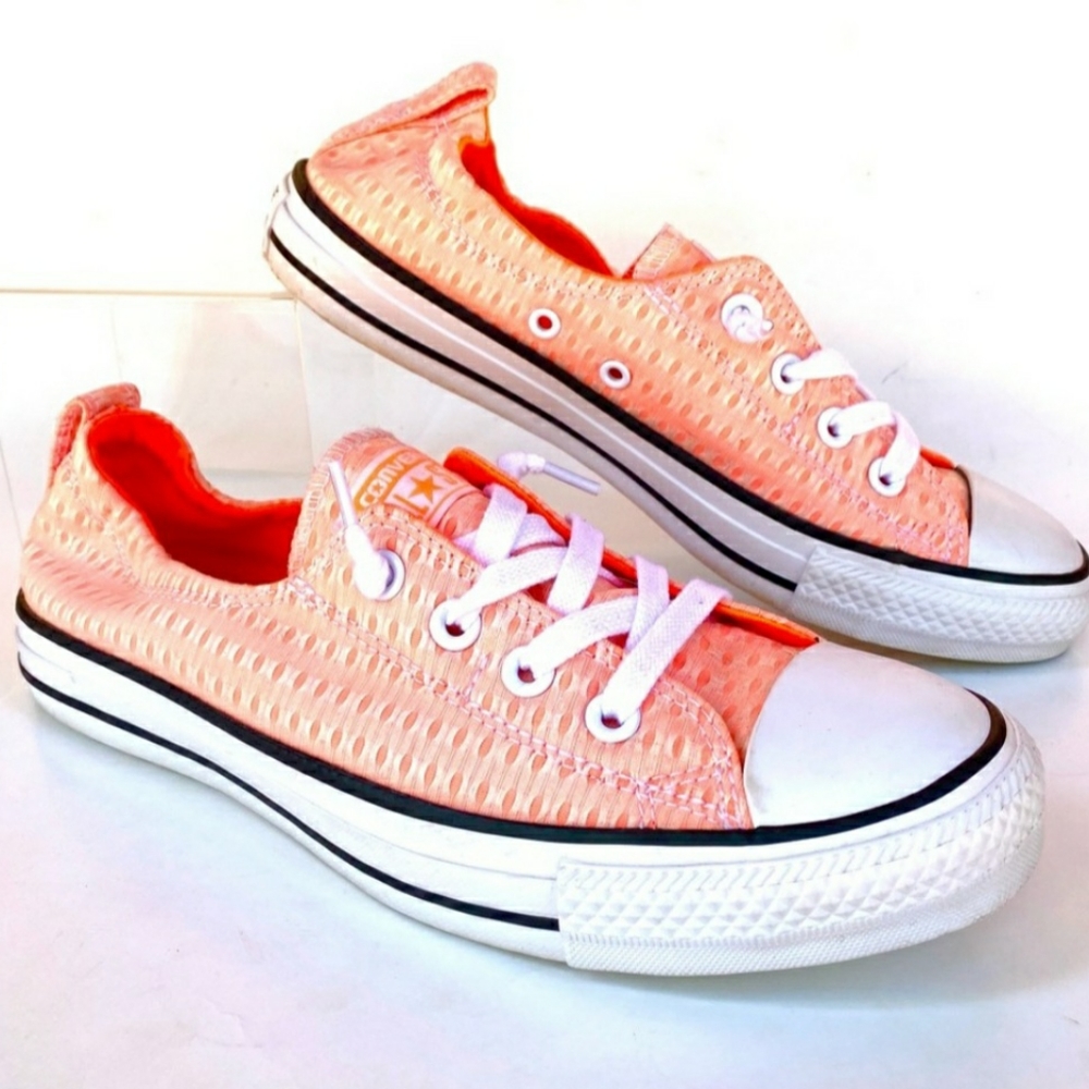 Converse Shoreline Slip-on Orange Coral eyelet EUC size 9